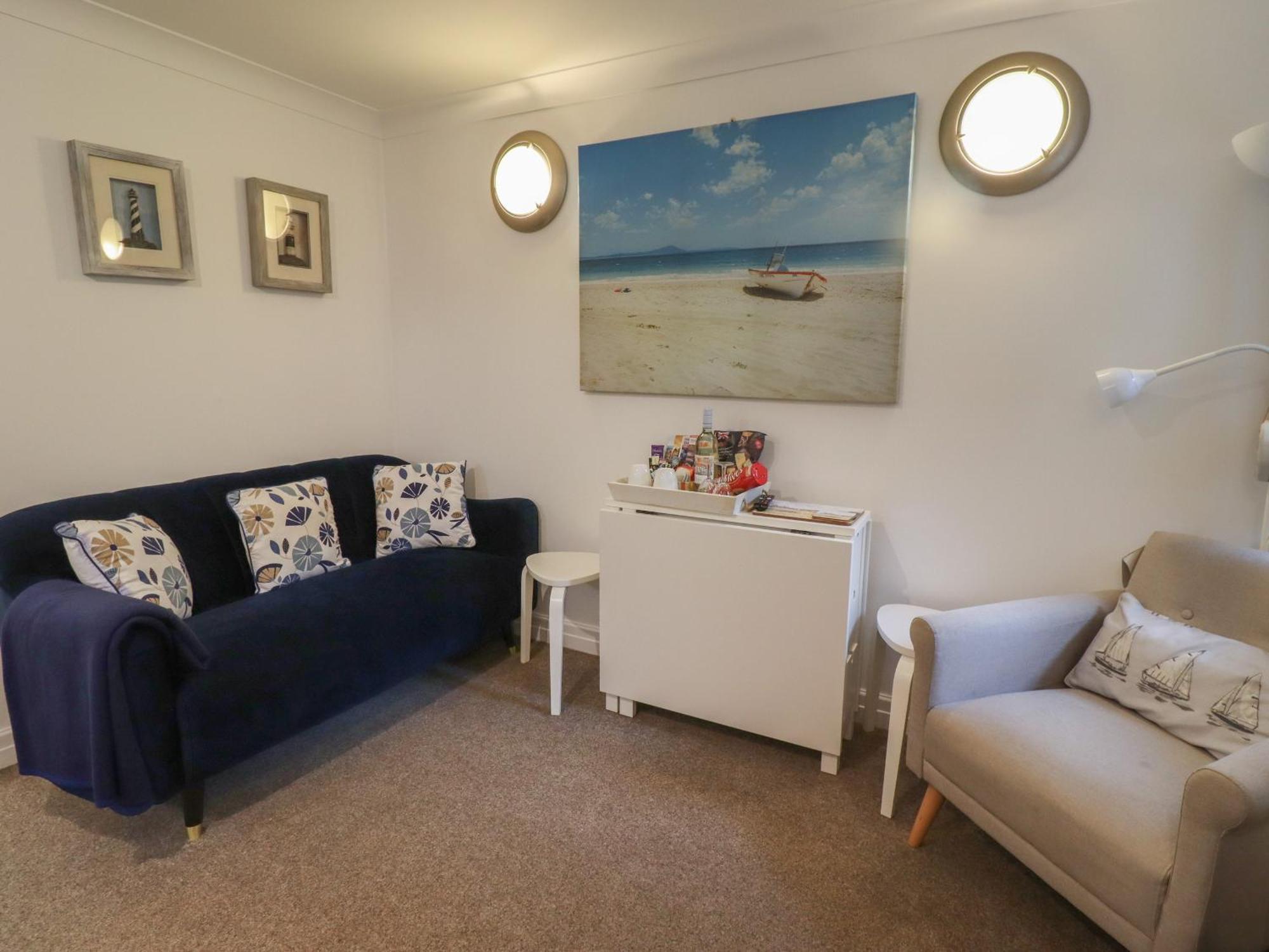 The Little Boathouse Villa Seahouses Exterior photo
